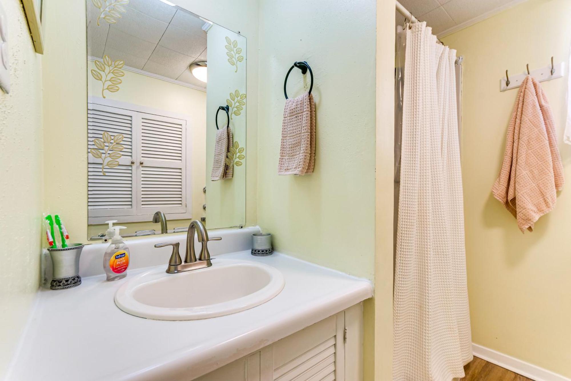 Fort Walton Coastal Retreat With Yard Walk To Beach Fort Walton Beach Zewnętrze zdjęcie
